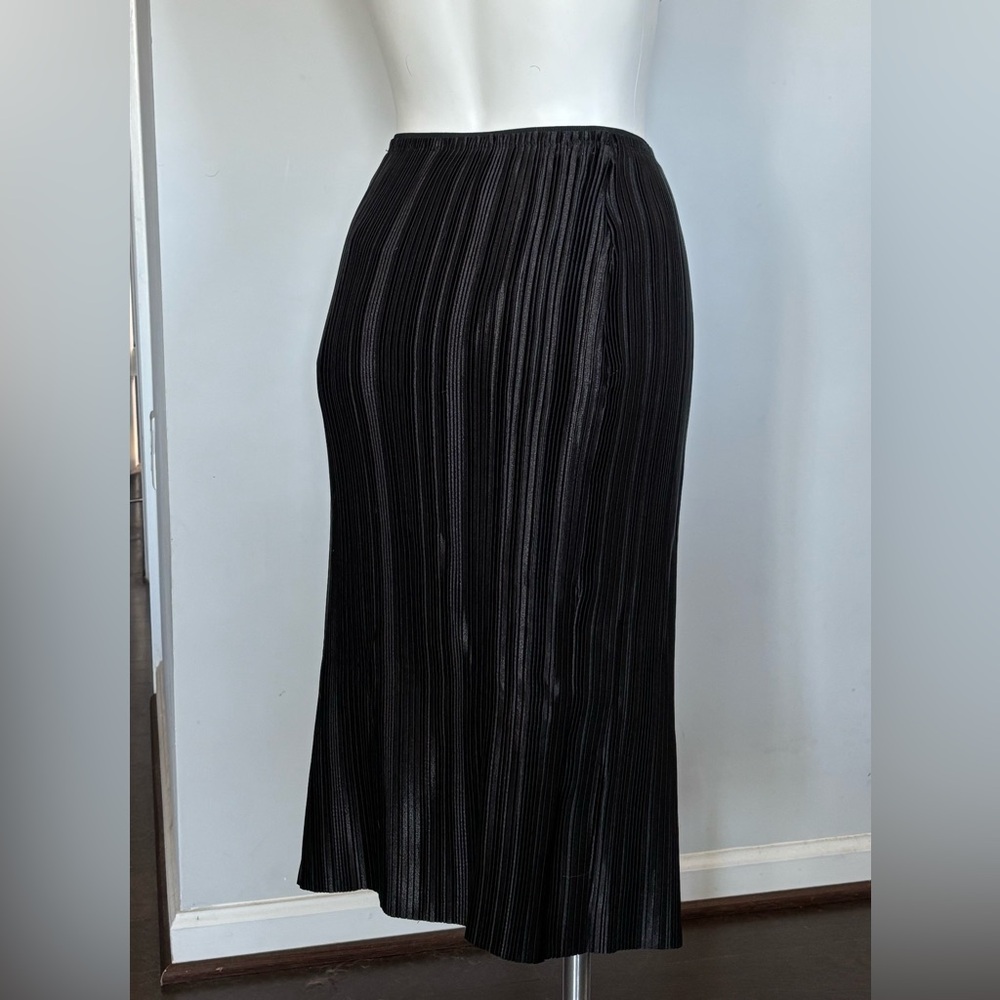 Dalia Black Textured Midi Skirt